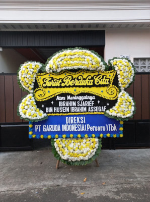 Papan Bunga Duka di Tombariri